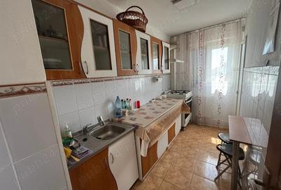 Vand apartament 2 camere decomandate Micro 19 - 7