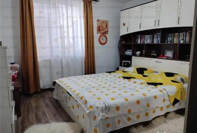 Apartament cu 2 camere decomandat în Astra - 5
