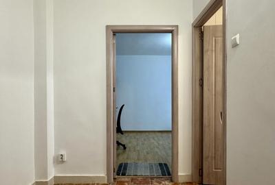 Garsoniera luminoasa | Geam la baie | Metrou Nicolae Grig - 2