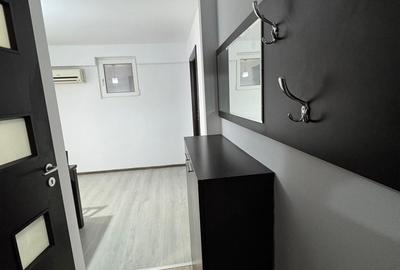 Apartament cu 2 camere semidecomandat în Costin Georgian - 4