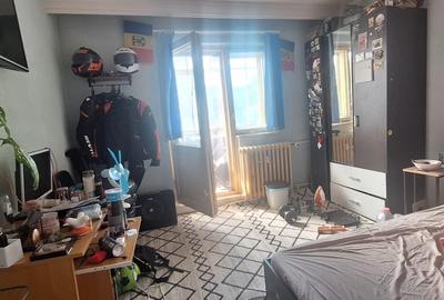 SUPEROCAZIE ! POARTA 6 APARTAMENT 2 CAMERE DECOMANDATE 2 BALCOANE 62 MP. 75.00 E - 14