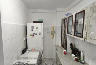 Apartament cu 3 camere decomandat în Central - 4