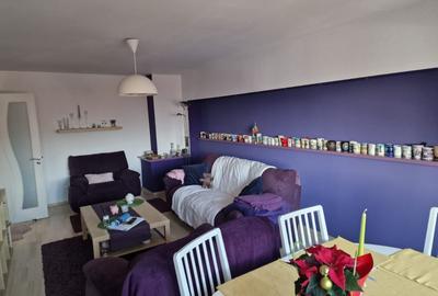 Apartament cu 3 camere decomandat în Coman - 10
