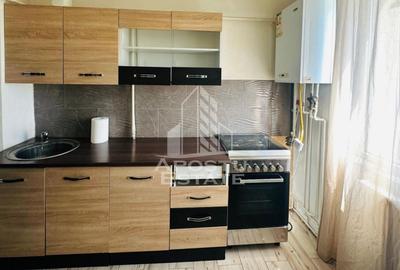 Apartament cu 3 camere semidecomandat, mobilat în Central - 5