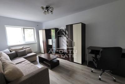 Apartament 3 camere, in zona Lipovei