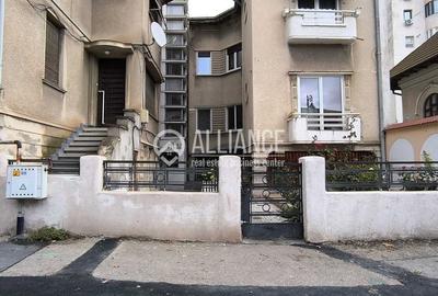 CENTRU PLAJA MODERN(COD03)- Apartament modern in vila interbelica ! - 24