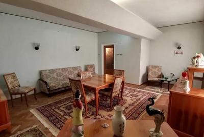 Vanzare apartament 4 camere, zona Sud - 2