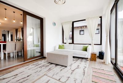 Casă individuală cu 4 camere cu Canalizare în Central - 7