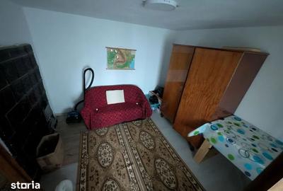 Casă cu 3 camere cu Teren 720 Mp în Sărata - 4
