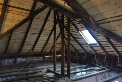 Casa aritectura neoromaneasca  culoarul Rucar –Bran - 7