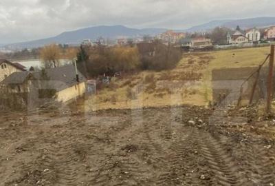 Teren intravilan de vanzare, 33 arii, zona strada Ghinzi, - 2