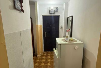 Apartament cu 3 camere semidecomandat în Central - 6