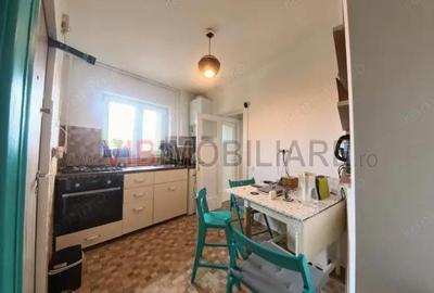 Apartament cu 3 camere semidecomandat în Cotroceni - 12