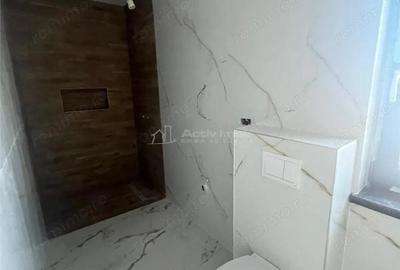 Casă cu Teren 270 Mp în Vânători - 2