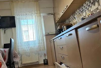 Casă cu 3 camere decomandat în Casa de Cultură - 3