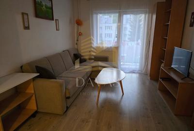 Apartament cu 4 camere semidecomandat, mobilat în Grigorescu