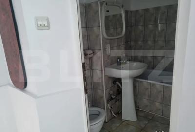 Apartament cu 2 camere decomandat în Decebal - 5