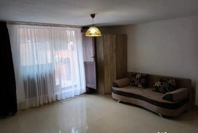 Garsonieră semidecomandată în Tractorul - 3