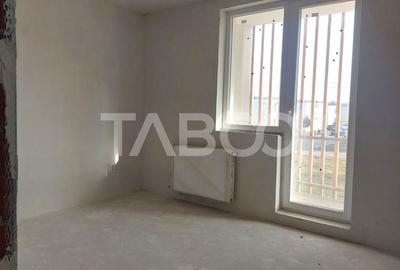 Apartament cu 3 camere decomandat în Central - 2