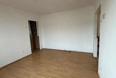 Apartament cu 2 camere decomandat în Central - 1