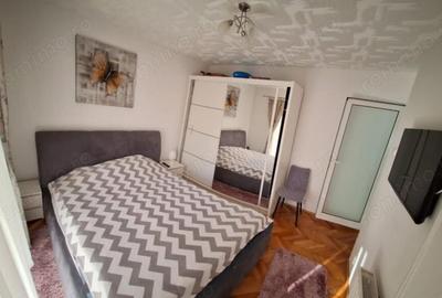 Apartament cu 3 camere de vanzare Bartolomeu - 5