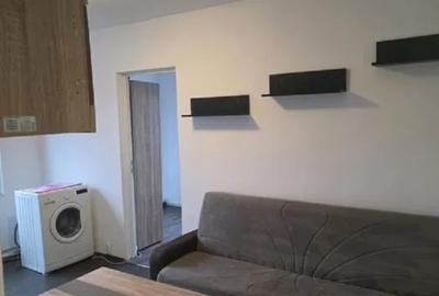 Apartament cu 3 camere semidecomandat în Tătărași - 2
