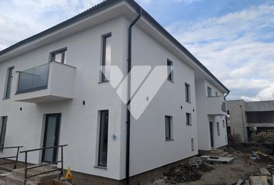 Casa 4 camere si 420 mp curte libera in Selimbar Sibiu - 2