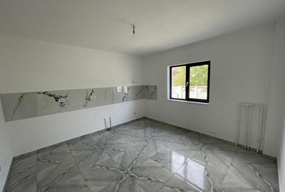 Casa noua P+1 cu teren de 330mp si toate utilitatile la Braniste/Podari - 10