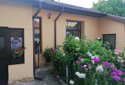 Casă cu 4 camere în Central - 6