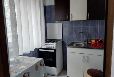 Garsonieră nedecomandată în Central - 3