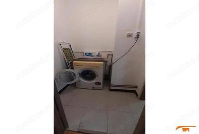 Apartament 2 camere zona centrala -Piata 700 centrala proprie - 2