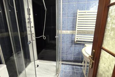 Apartament cu 4 camere în Central - 2