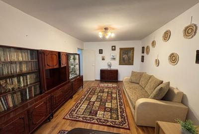 Apartament cu 3 camere în zona Craiter, COD 8263 - 3