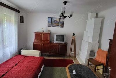 Casă cu 4 camere în Tronari - 5