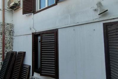 Casă cu 4 camere în Central - 15