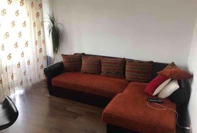 Apartament cu 3 camere semidecomandat, mobilat în Mărăști