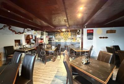 Spațiu comercial, de 165 mp, în Central - 1