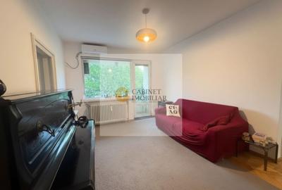 Apartament cu 3 camere semidecomandat în Cișmigiu - 1