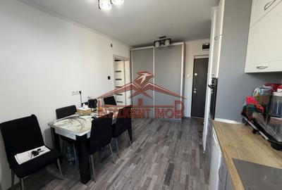 Apartament cu 3 camere semidecomandat, mobilat în Hipodrom 1 - 3