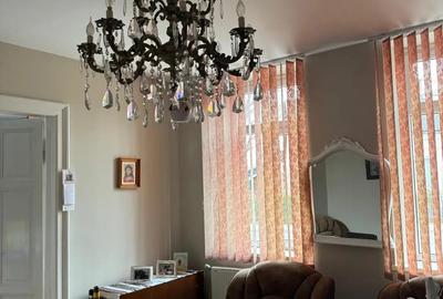 Casa in Radauti centru - 1