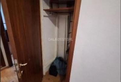 Piata Victoriei (Dr. Felix), ap.2 camere, centrala proprie, bloc 1989 - 2