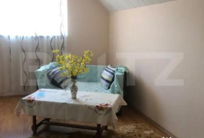 Casă cu 5 camere cu Teren 1732 Mp în Găești - 2