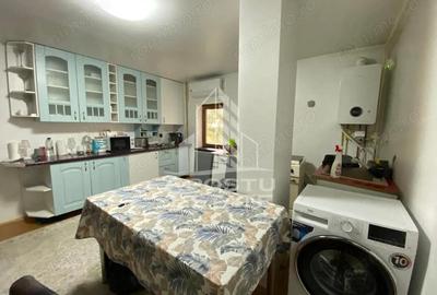 Apartament cu 2 camere semidecomandat, mobilat în Lunei - 5