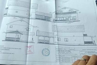 Casă cu 4 camere în Central