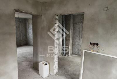 Casă individuală cu 4 camere cu Canalizare în Exterior Est - 12