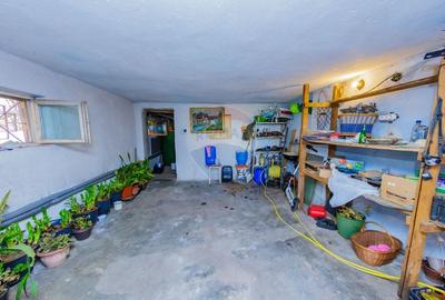 Casă cu 7 camere cu Teren 515 Mp în Valea Roșie - 16