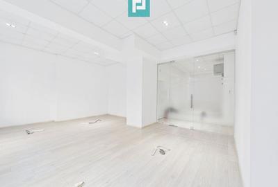 Birou, de 182 mp, în Ultracentral - 2