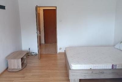 Garsonieră decomandată, mobilată în Titan - 1