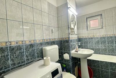 Apartament cu 3 camere decomandat în Girocului - 4