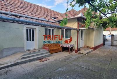 Casa de vanzare cu 3 camere zona Cetate - 1